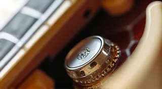 Basic Guitar Wiring: Humbucker vs. Single Coil
